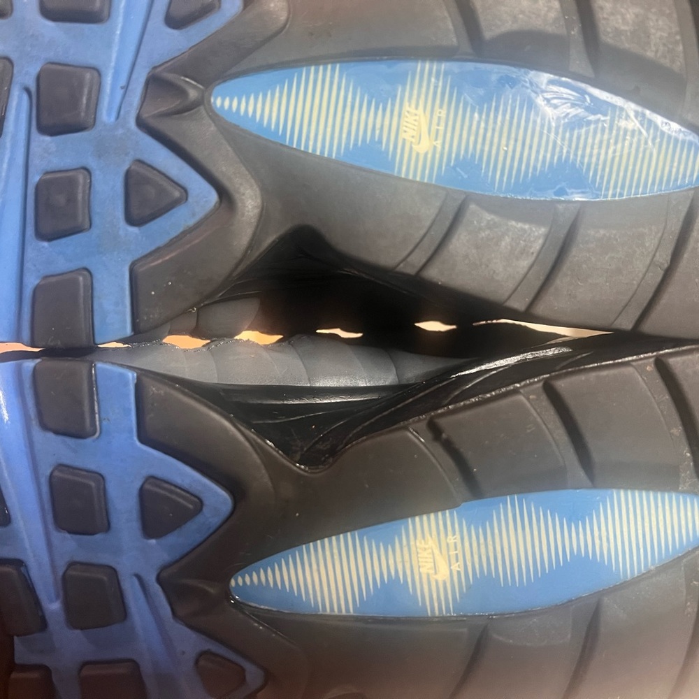 Nike Air Max 95 Blue Spark. Kids. Size 5.5Y - Picture 3 of 8